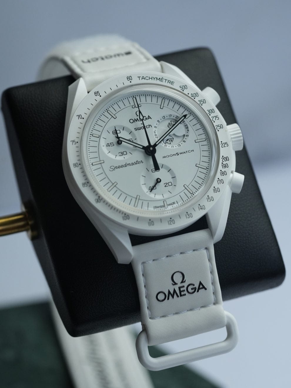 OMEGA X SWATCH MISSION TO MOONPHASE - Full Moon (Snoopy)